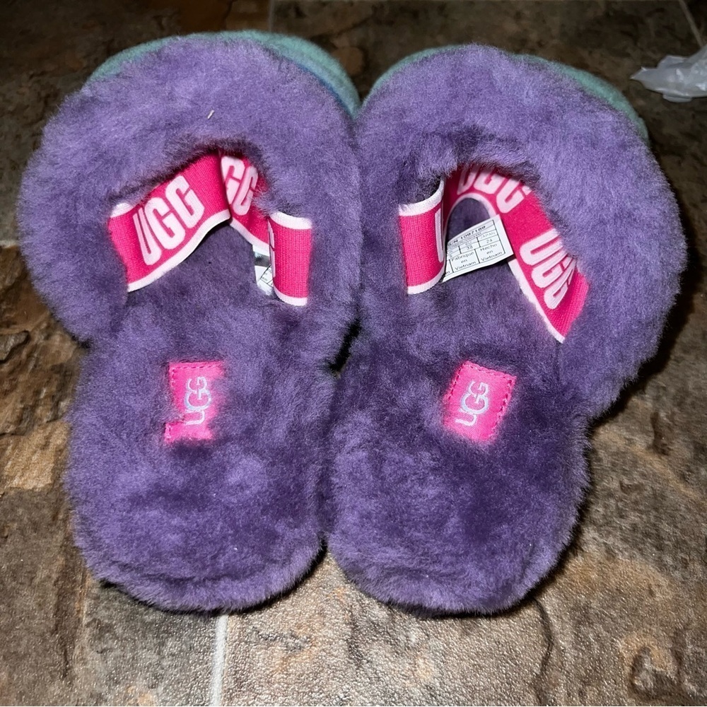 NEW UGG Fluff Yeah Slipper Sandals - Purple and Blue Fluff Yeah Size 7 - Picture 11 of 12